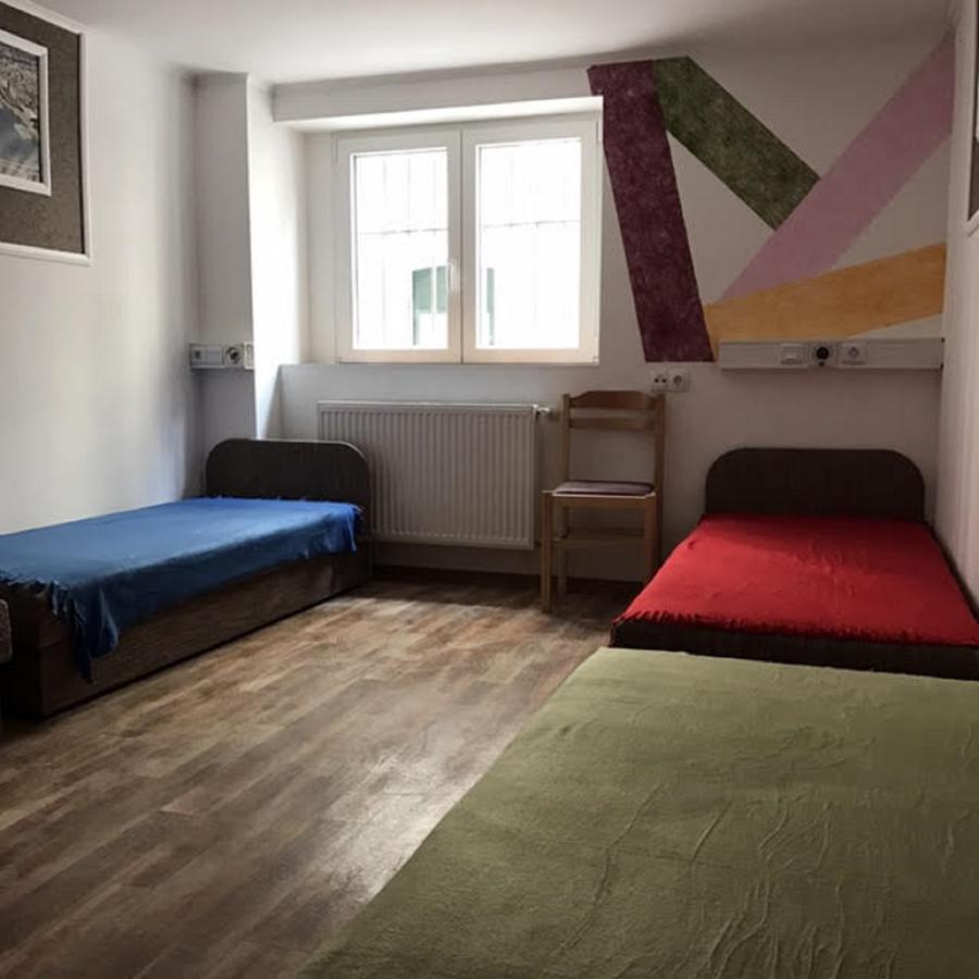 Opera Hostel บูดาเปสต์ ภายนอก รูปภาพ